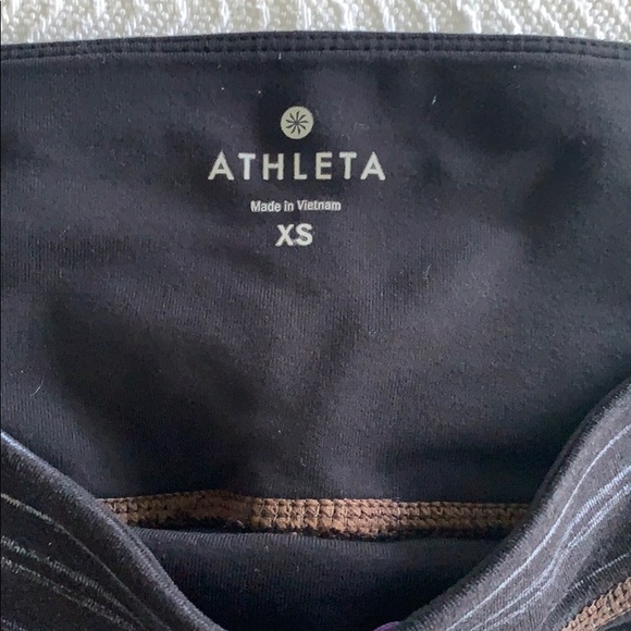 Athleta Capri leggings - Picture 4 of 7